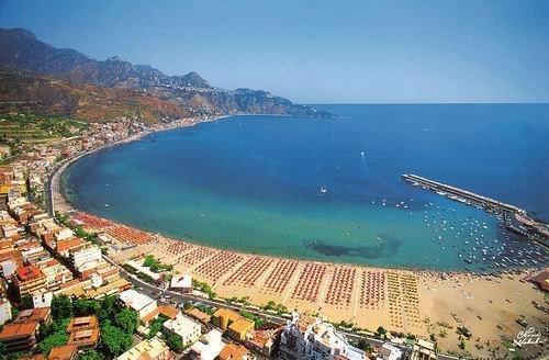 Appartement Mikros Giardini-Naxos