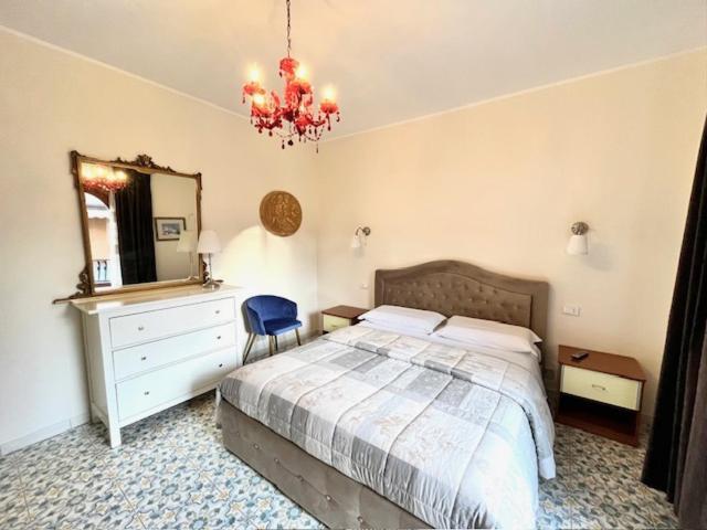 Mikros Giardini-Naxos